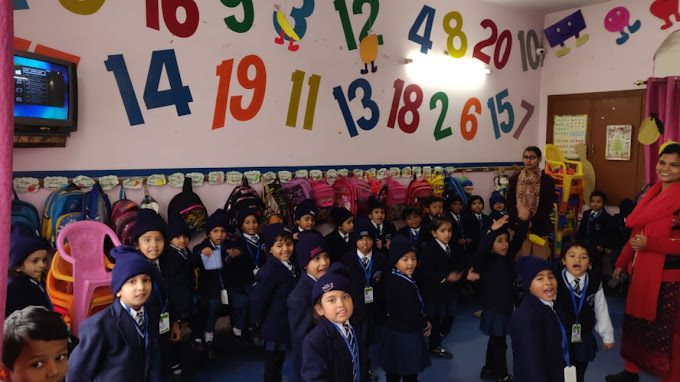 Lincoln Public School - Group Photo